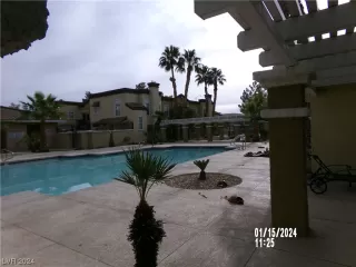 Photo #3: 2558150 Listing