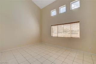 Photo #3: 2558161 Listing