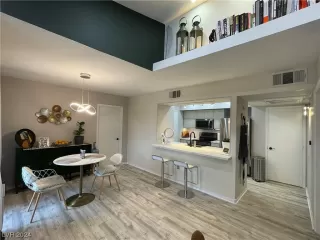 Photo #6: 2558172 Listing 