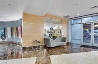 Photo #2: 2558185 Listing 