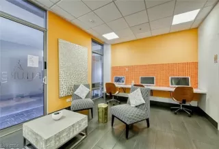 Photo #3: 2558185 Listing 