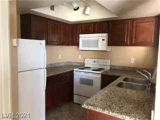 Photo #2: 2558194 Listing 