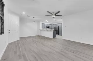 Photo #6: 2558196 Listing 