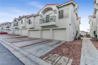 Photo #1: 2558209 Listing 