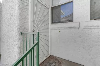 Photo #3: 2558209 Listing 