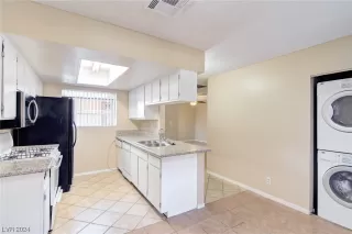 Photo #3: 2558230 Listing 