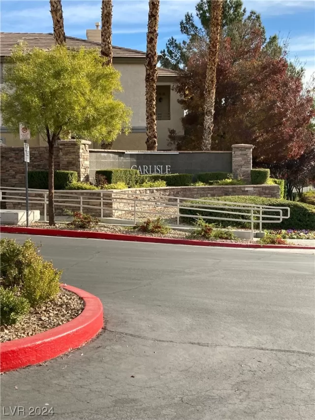 MLS: 2558235 Condo For Sale