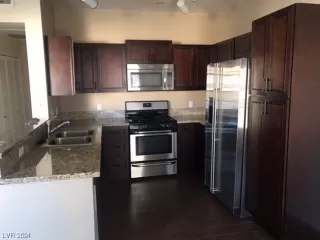 Photo #2: 2558239 Listing 