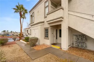 Photo #2: 2558243 Listing