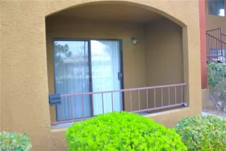 Photo #1: 2558267 Listing 