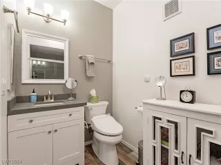 Photo #6: 2558269 Listing