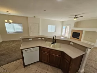 Photo #3: 2558293 Listing 