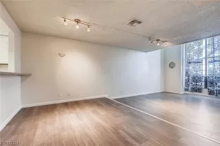 Photo #5: 2558323 Listing 