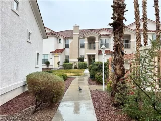 Photo #2: 2558333 Listing 