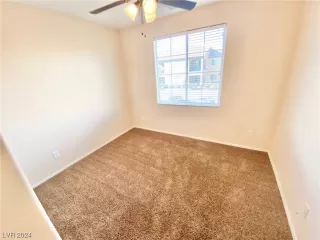 Photo #4: 2558359 Listing 