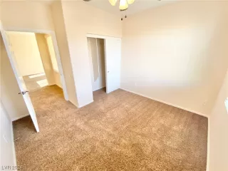 Photo #5: 2558359 Listing 