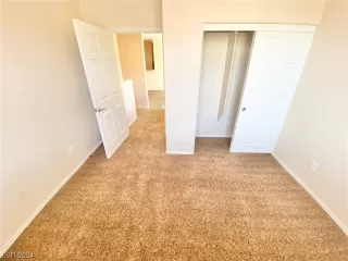 Photo #6: 2558359 Listing 