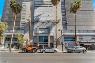 Photo #2: 2558389 Listing 