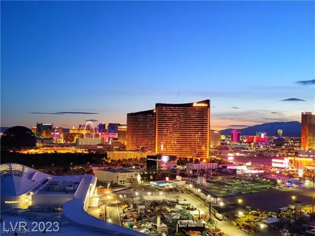 MLS: 2558391 Condo For Sale