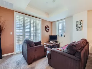 Photo #1: 2558425 Listing