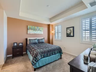 Photo #5: 2558425 Listing