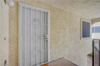 Photo #2: 2558439 Listing