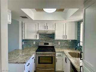 Photo #2: 2558441 Listing 