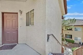 Photo #1: 2558536 Listing