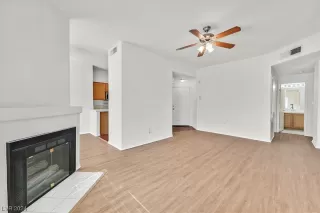 Photo #2: 2558536 Listing