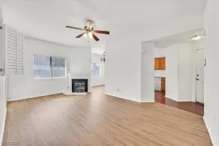 Photo #3: 2558536 Listing