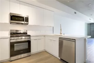 Photo #4: 2558544 Listing