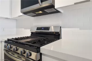 Photo #6: 2558544 Listing