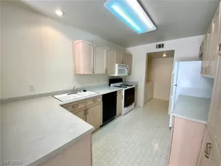 Photo #6: 2558555 Listing 