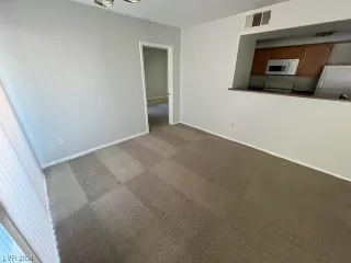 Photo #4: 2558557 Listing 
