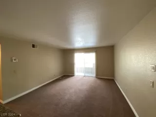 Photo #2: 2558574 Listing 