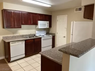 Photo #6: 2558574 Listing 