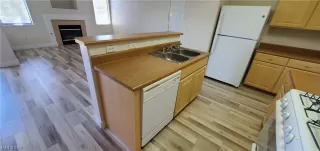 Photo #4: 2558582 Listing 
