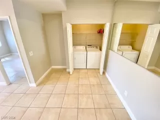 Photo #5: 2558592 Listing 