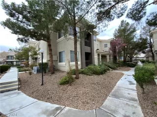Photo #5: 2558620 Listing 