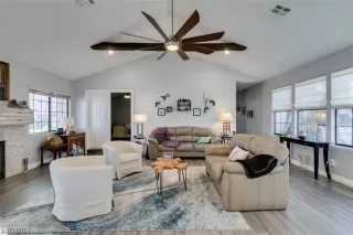 Photo #6: 2558629 Listing 