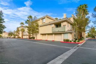 Photo #5: 2558641 Listing