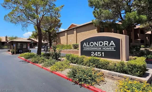 MLS: 2558647 Condo For Sale