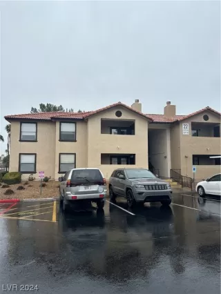 Photo #2: 2558647 Listing 