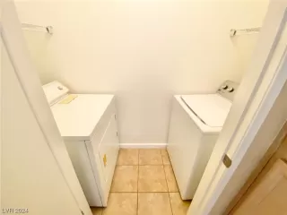 Photo #6: 2558657 Listing 