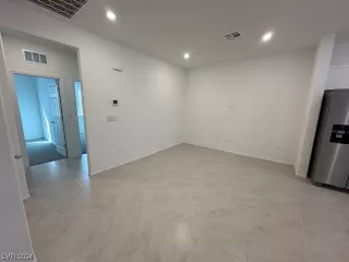 Photo #5: 2558665 Listing 