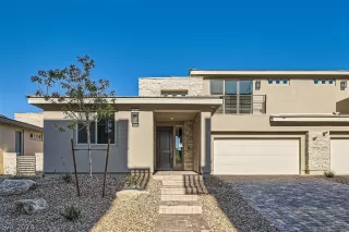 Photo #2: 2558672 Listing 