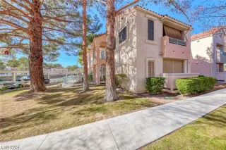 Photo #1: 2558676 Listing