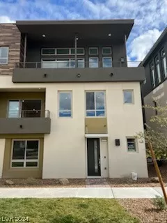 Photo #1: 2558685 Listing 