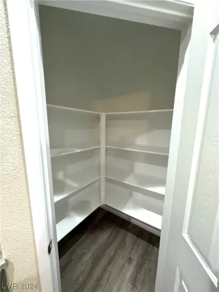 Photo #4: 2558692 Listing 