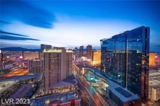 Photo #1: 2558705 Listing 